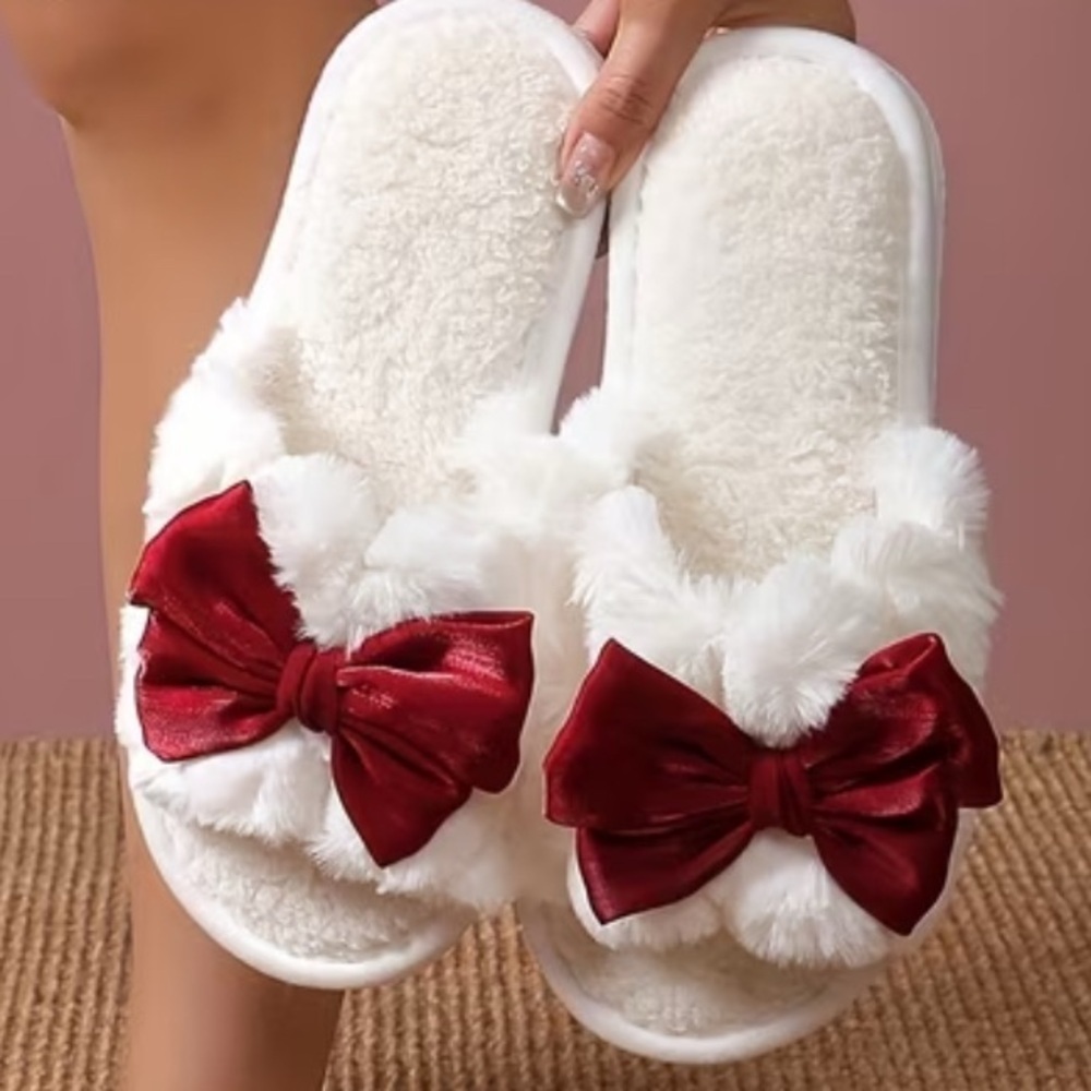Women's White and Red Bow Slippers